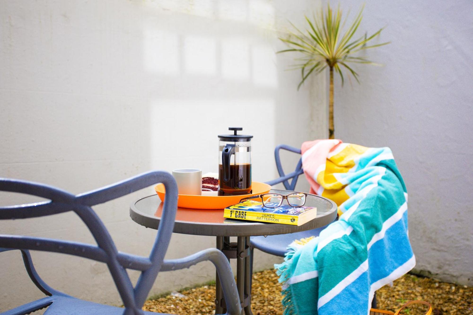 Harbour Court Plymouth - Free Parking - Tucked Away On The Barbican With Courtyard - By Ocean City Retreats エクステリア 写真