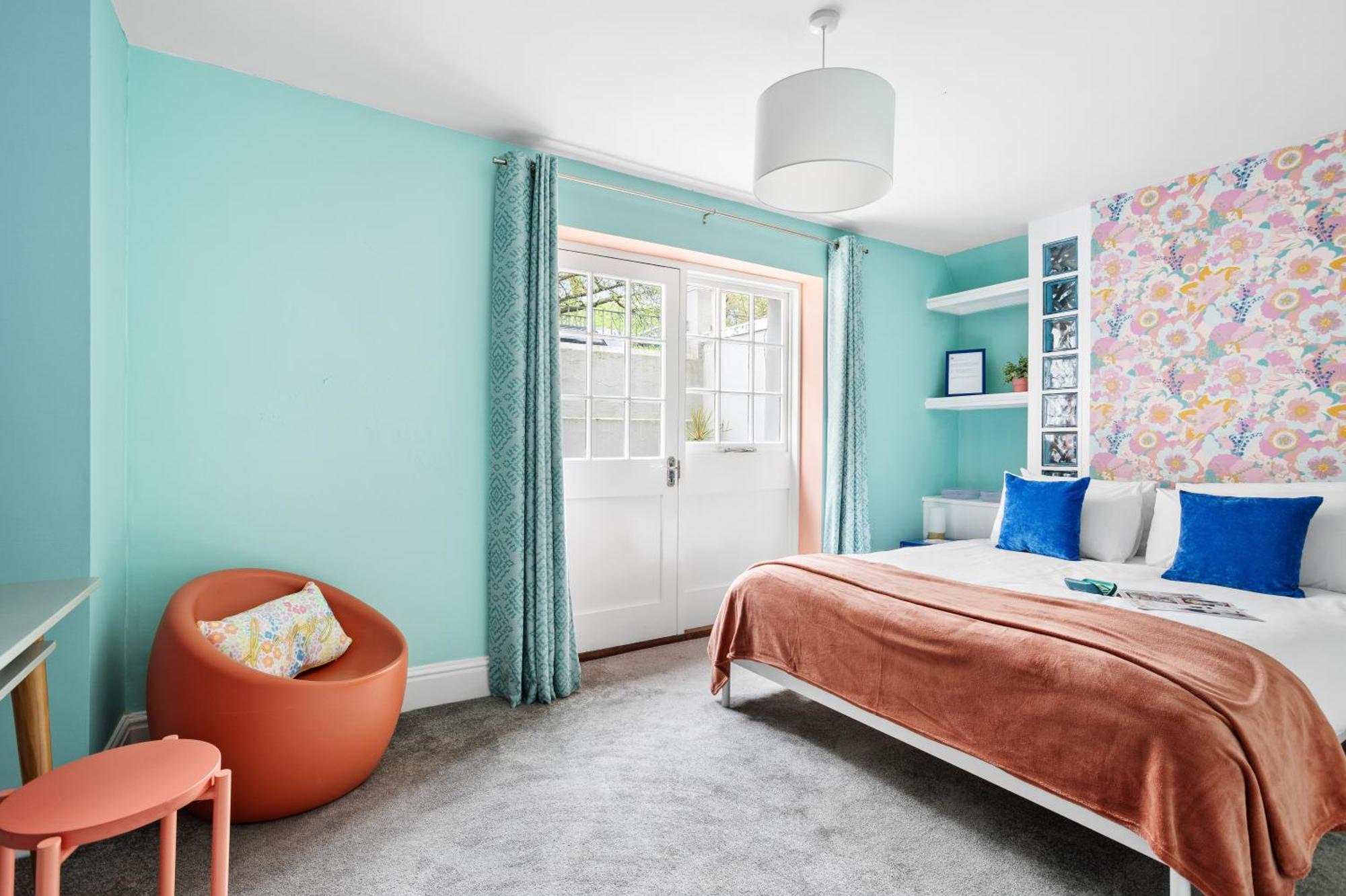 Harbour Court Plymouth - Free Parking - Tucked Away On The Barbican With Courtyard - By Ocean City Retreats エクステリア 写真